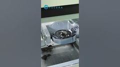 Yucera 8S Metall-Dentalfräsmaschine, konzipiert für Dentallabore. Kann eine Vielzahl von Materialien verarbeiten.