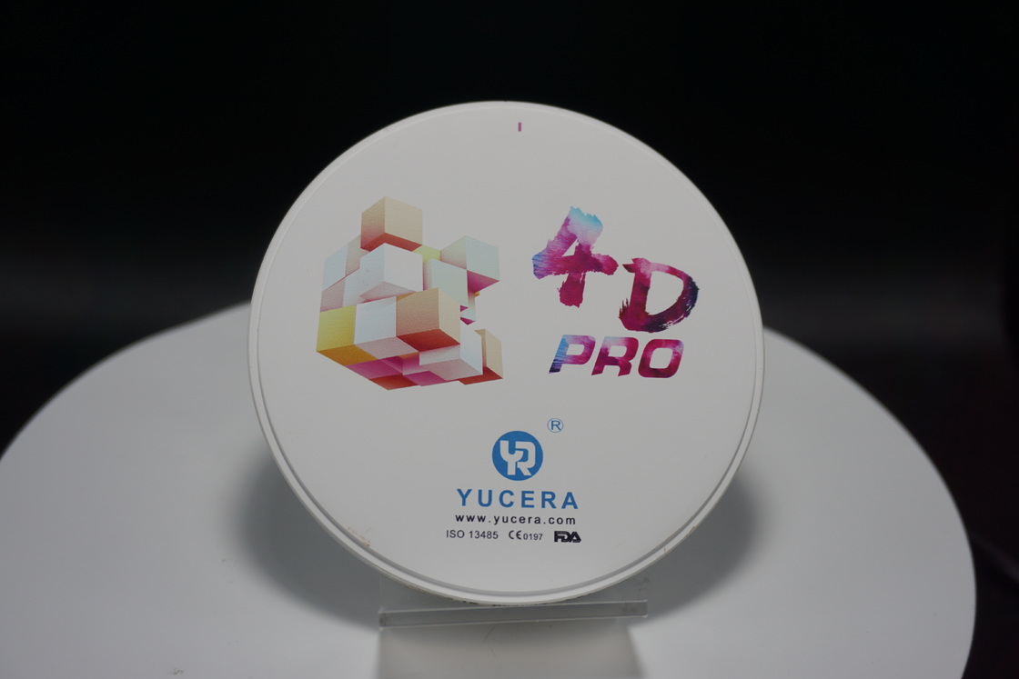 Yucera 4D Multicapa Disco De Zirconia De Alta Resistencia De Zirconia De Alta Translucidez Dental De Alta Calidad