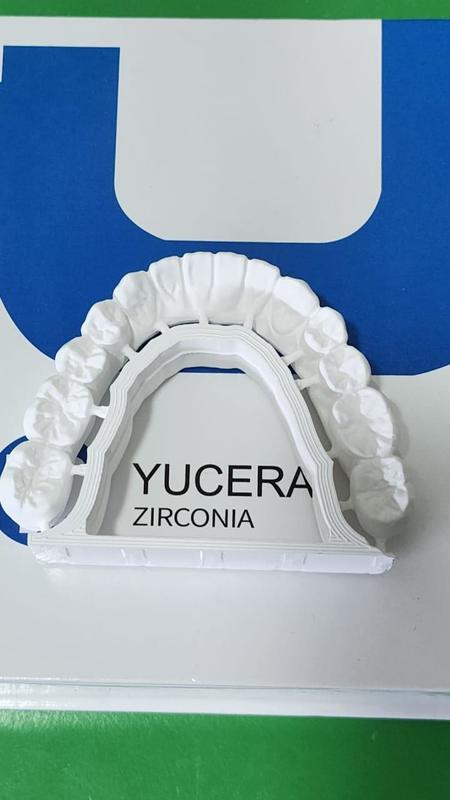 Wholesale High Quality Yucera Dental 4D Pro Multilayer Plus Dental Zirconia Block Manufacturer