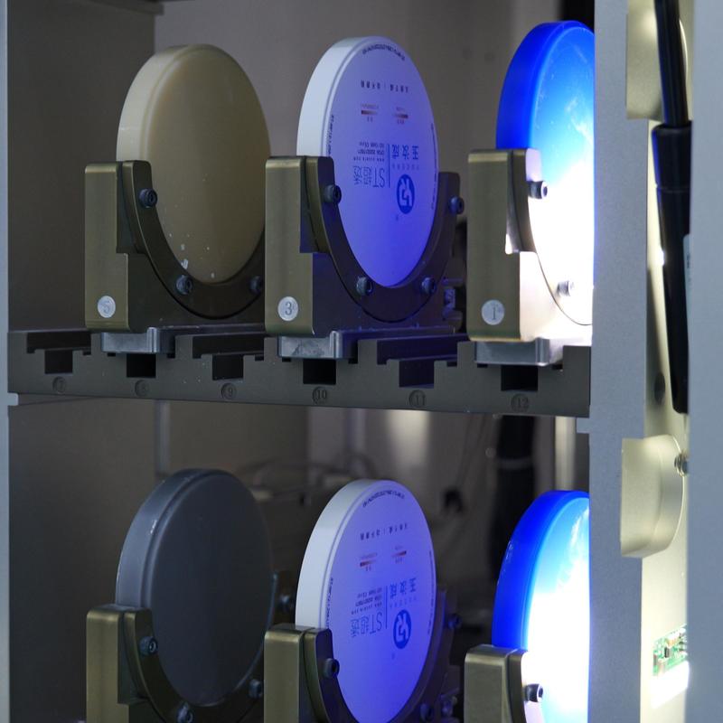 Yucera High-Efficiency CNC Milling Equipment with Precise Cutting for Zirconia Dental Restorations Cad Cam Teeth