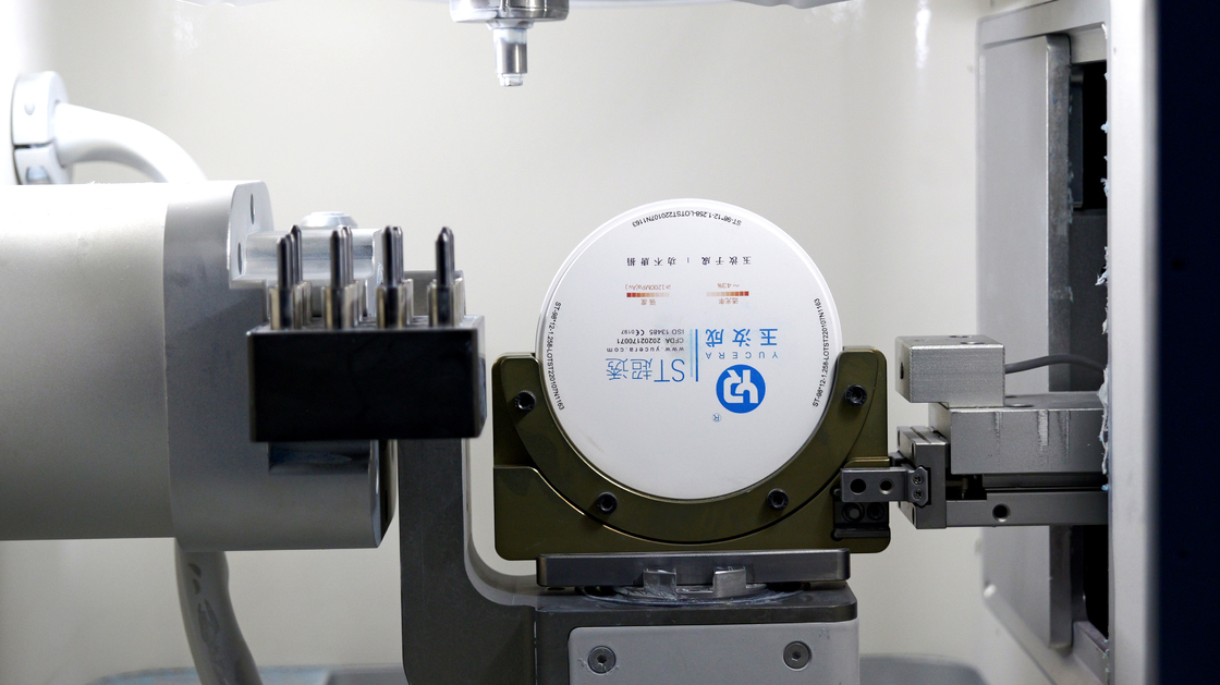 YUCERA Dental CAD/CAM Automatic Switching 18 Tray 5+4-Axis Carving and Milling Machine for Dental Lab YRC-9 Pro Milling Machine