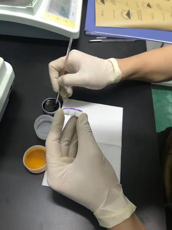 Yucera Dental Lab 18-Farben Smile Solutions Keramik Zirkonoxid Färbung Natürlicher Glanz für Dentallabor Kreationen